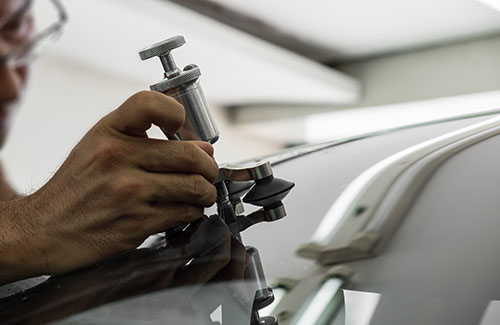 windscreen stone chip repairs